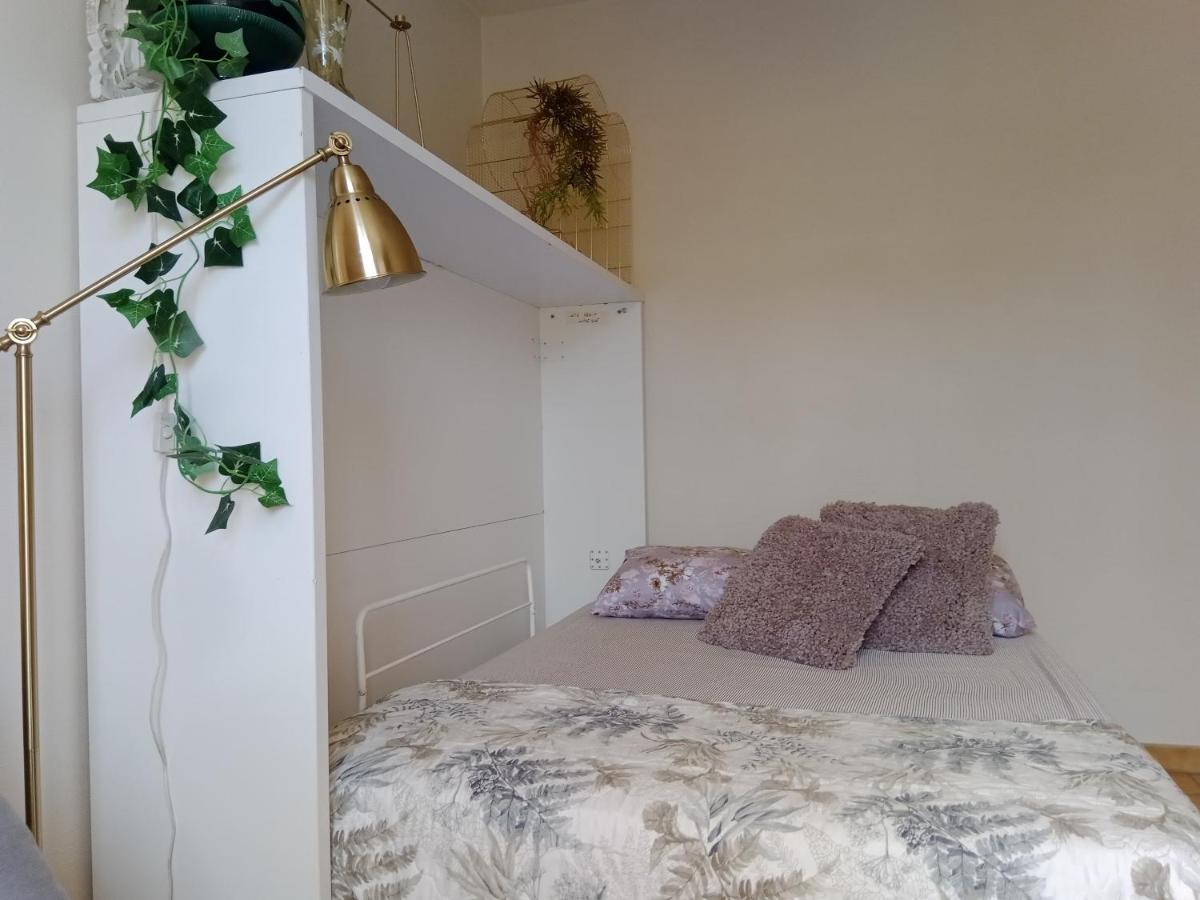 Paris Authentic House Small, Bright And Calm Studio Екстериор снимка