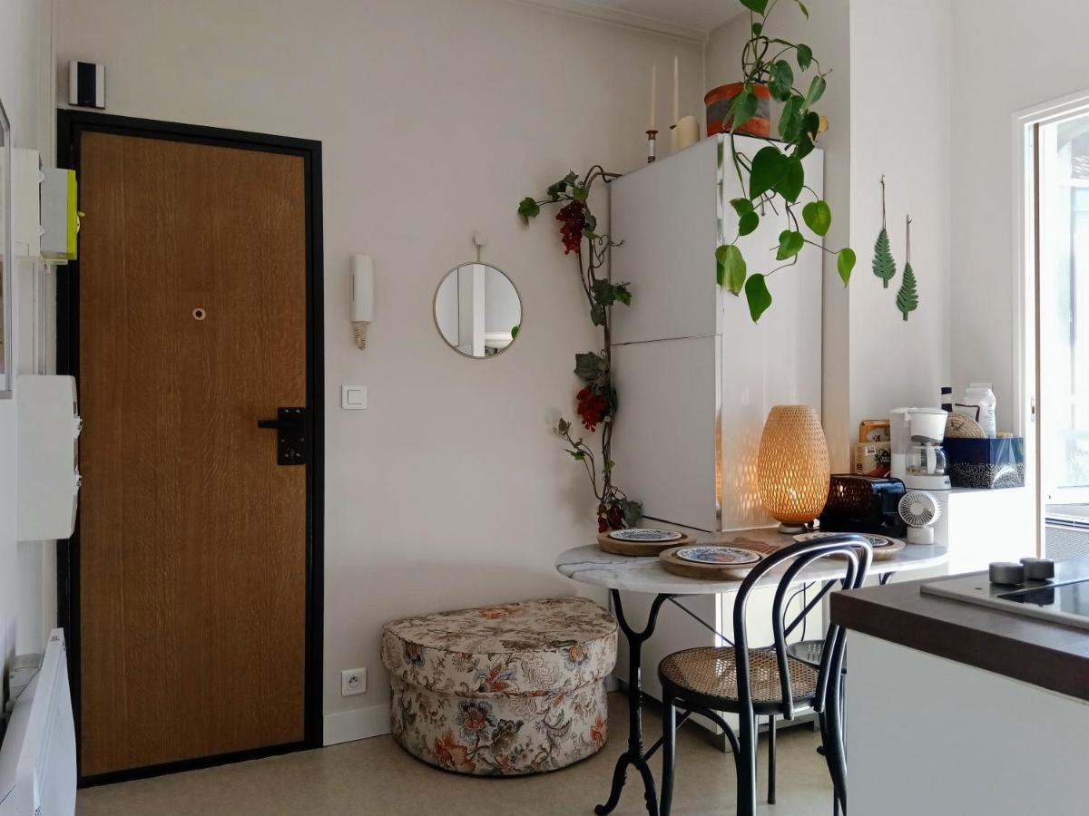 Paris Authentic House Small, Bright And Calm Studio Екстериор снимка