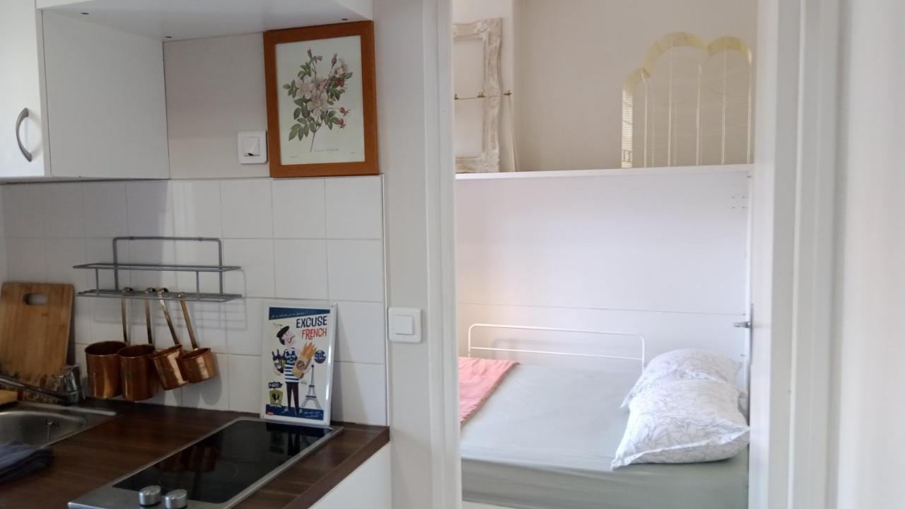Paris Authentic House Small, Bright And Calm Studio Екстериор снимка