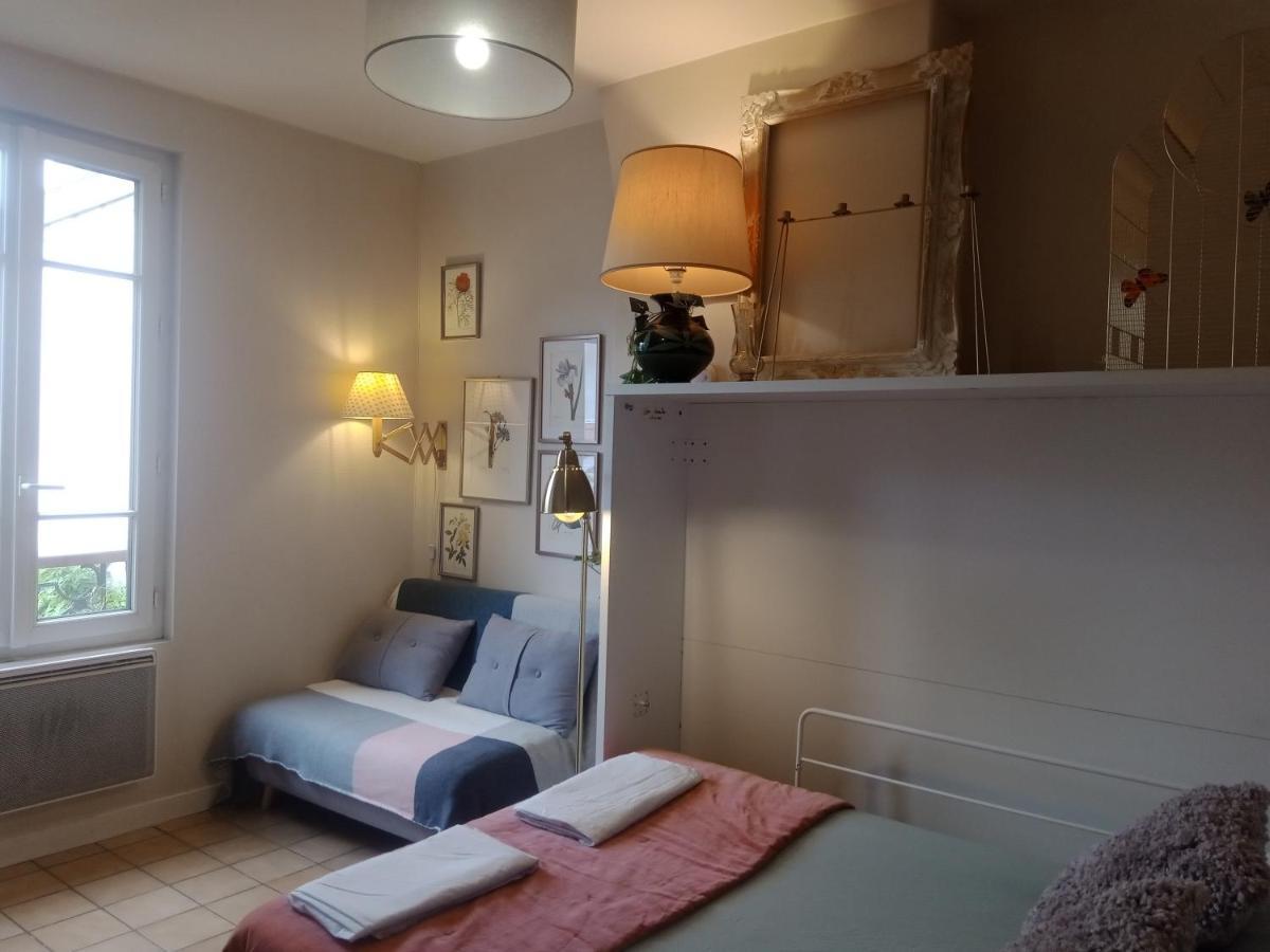Paris Authentic House Small, Bright And Calm Studio Екстериор снимка