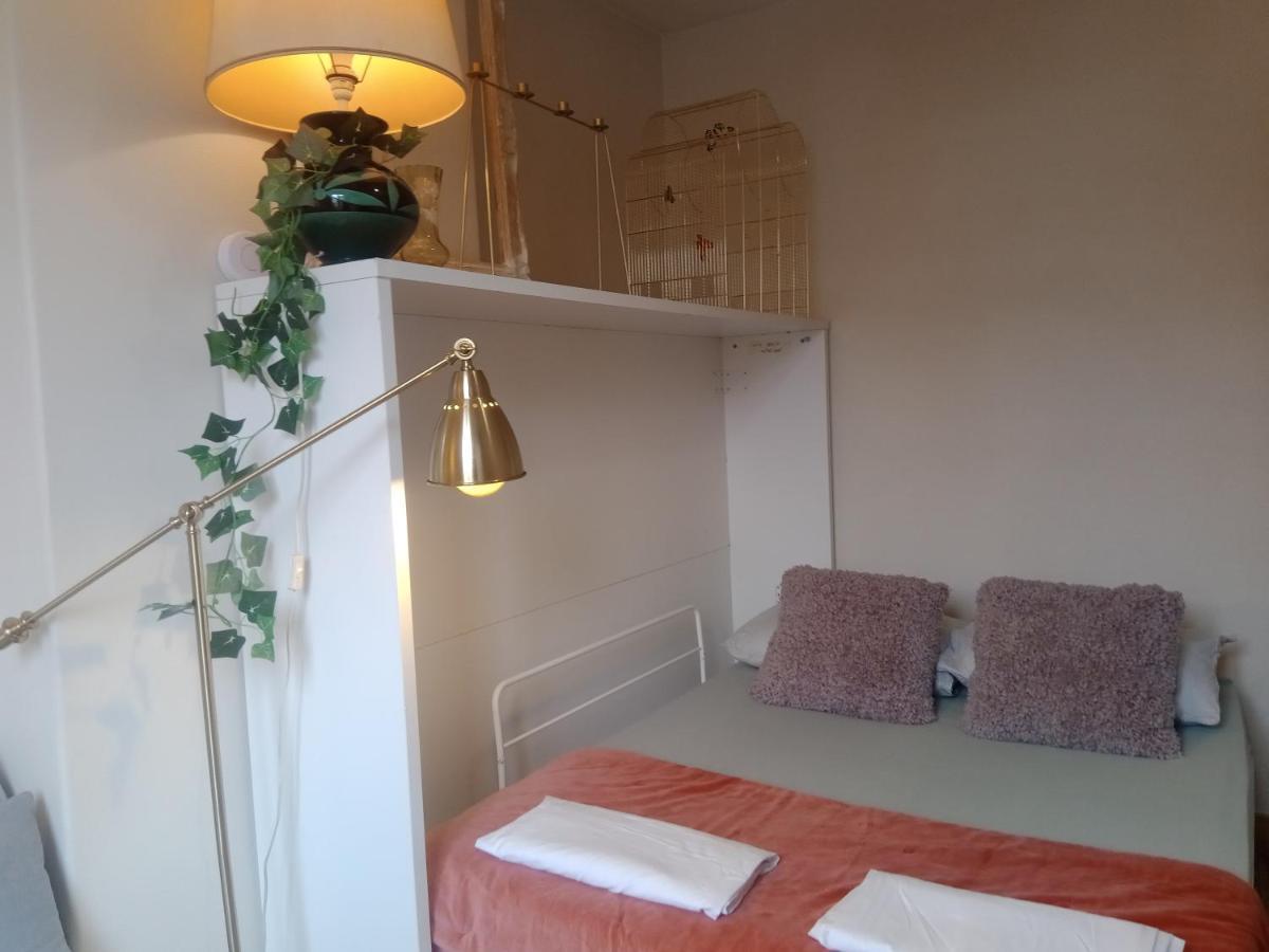 Paris Authentic House Small, Bright And Calm Studio Екстериор снимка