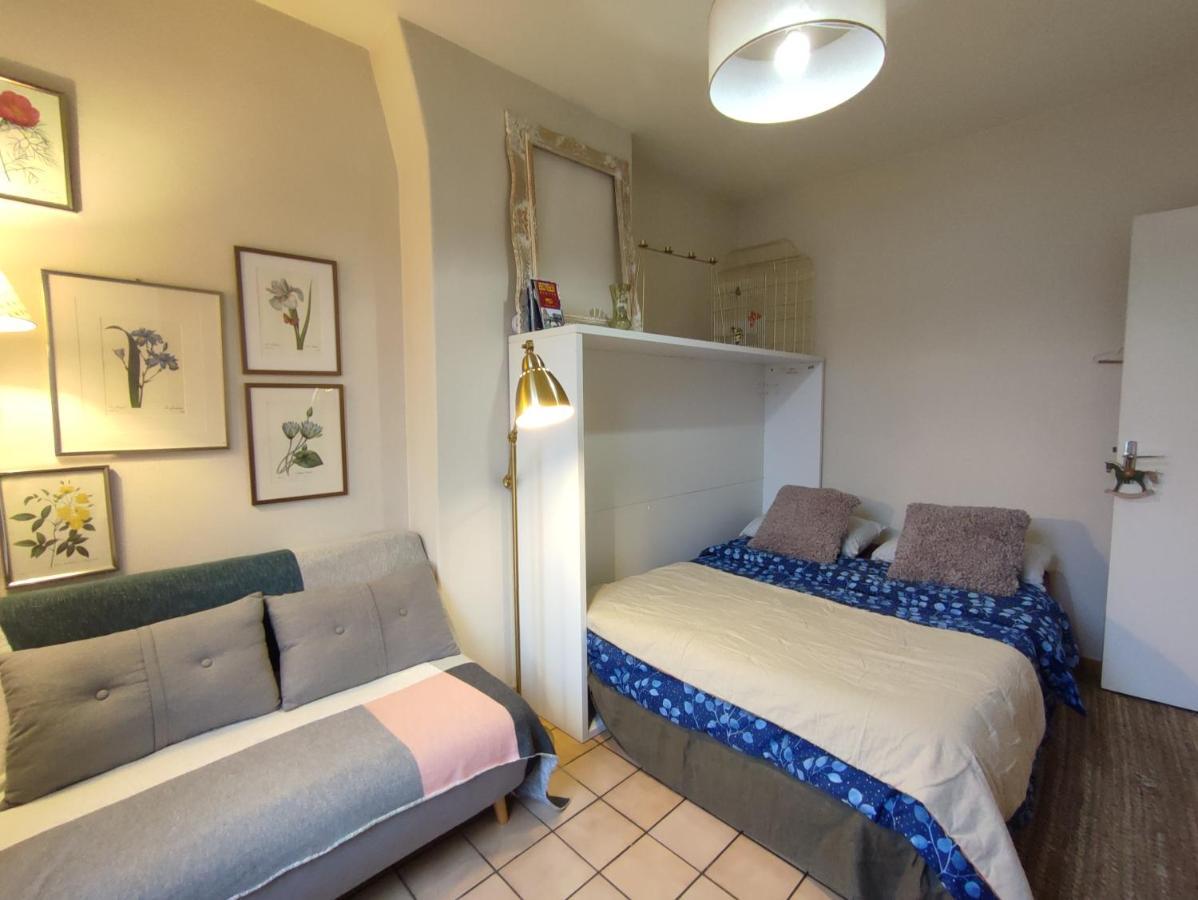 Paris Authentic House Small, Bright And Calm Studio Екстериор снимка