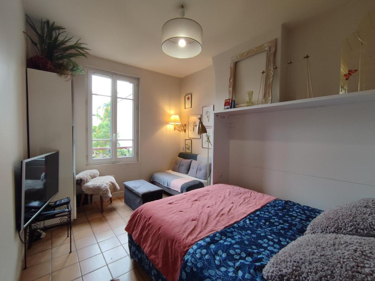Paris Authentic House Small, Bright And Calm Studio Екстериор снимка